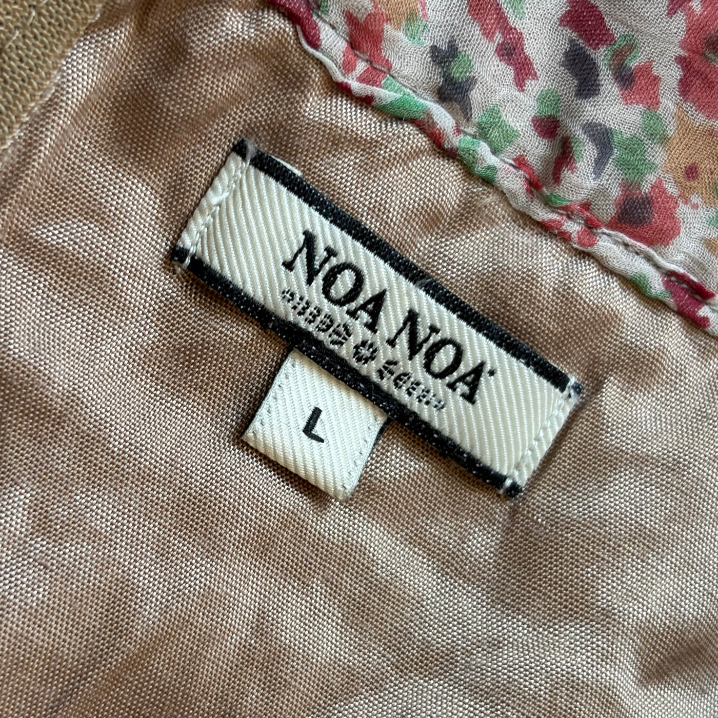 Пола NOA NOA