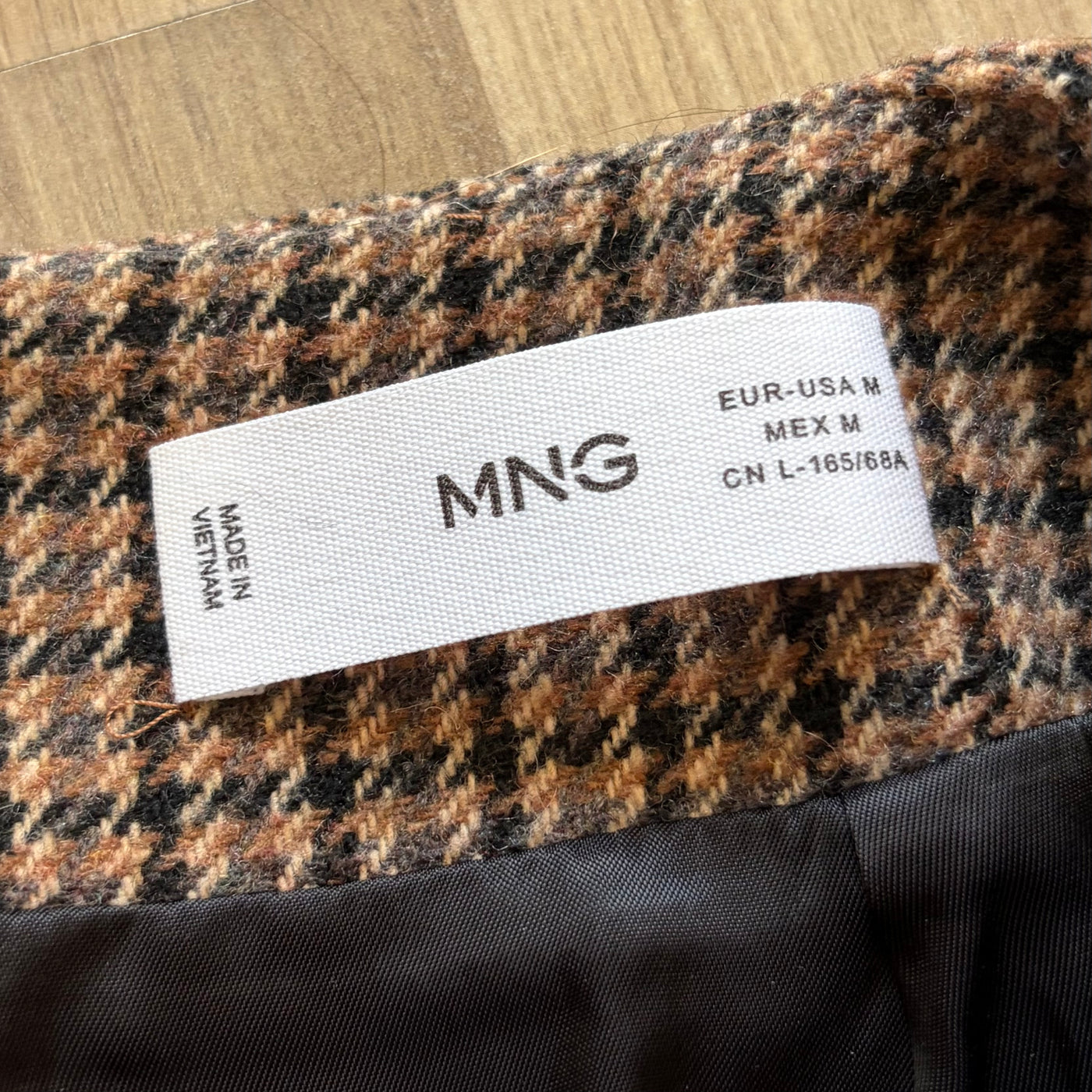 Пола с примес на вълна Mango